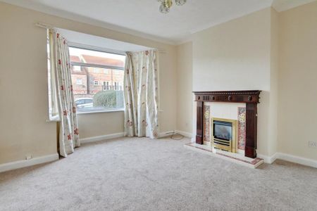 3 bedroom semi-detached house to rent - Photo 2