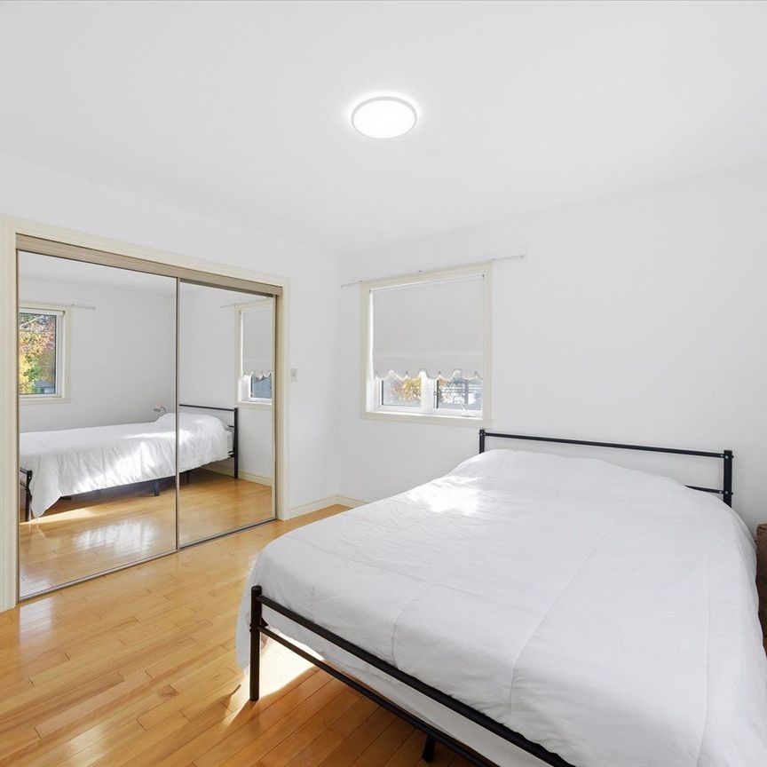 For Lease - 2999 Lakeside Drive Unit# Upper Level, Severn, Ontario - Photo 1