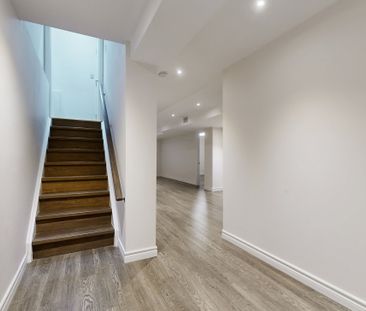 For Lease - 92 Barnwood Drive, Richmond Hill, Ontario - Photo 5