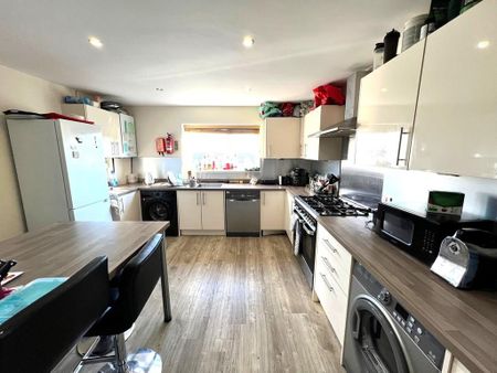 5 bedroom house share to rent - Photo 2