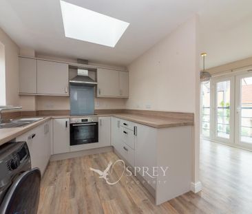 2 bedroom semi-detached house to rent - Photo 5