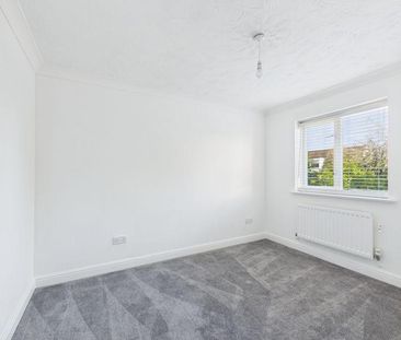 4 bedroom detached house to rent - Photo 3