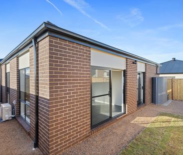 18 Mechanical Road, Sunbury VIC 3429 - Photo 6