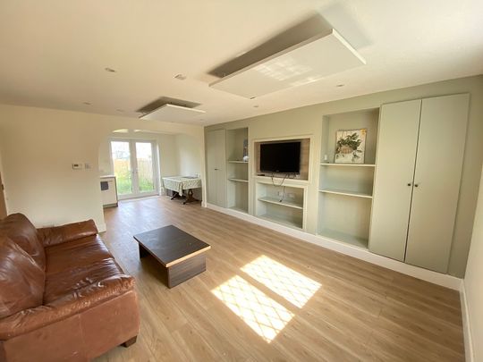 Monksland Road, Scurlage, Reynoldston, Swansea, SA3 - Photo 1