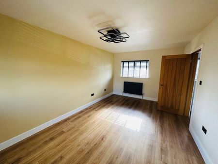 2 Bed Semi-Detached House, Smelter Wood Crescent, S13 - Photo 4