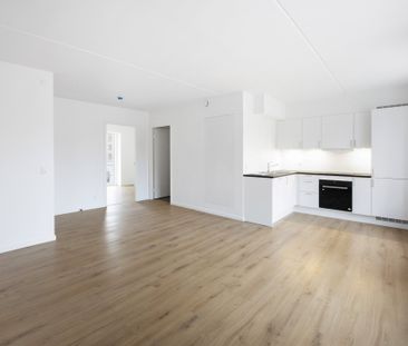 2-vær. lejlighed med egen altan - Photo 4