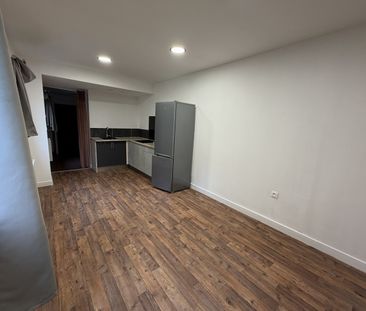 Location Appartement 1 pièce 29m² - Photo 5