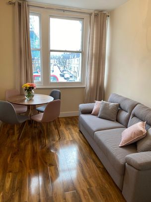 Lavender Hill, . - Photo 1