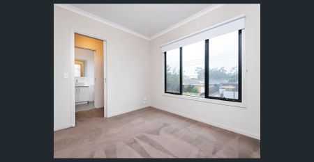 1/43 SNELL GROVE, OAK PARK - Photo 3