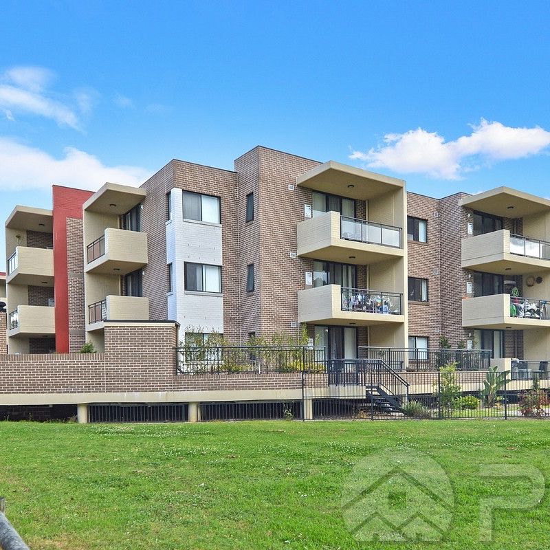 2 Bedroom unit in a Convenient Location of Westmead - Photo 1