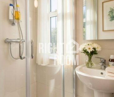 1 bedroom in a house share to rent - Photo 6