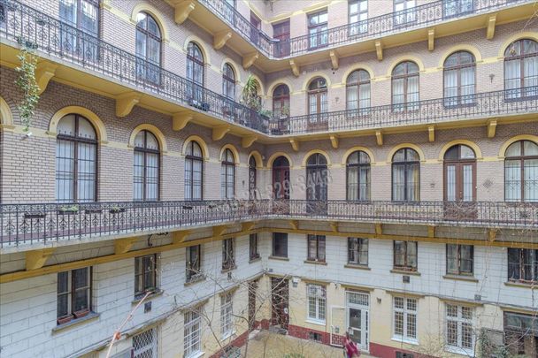 Kiadó újszerű állapotú lakás - Budapest VI. kerület - Fotó 1