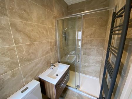 6 bedroom house share to rent - Photo 4