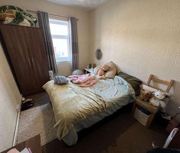 Cathays Terrace, Cardiff, CF24 - Photo 3