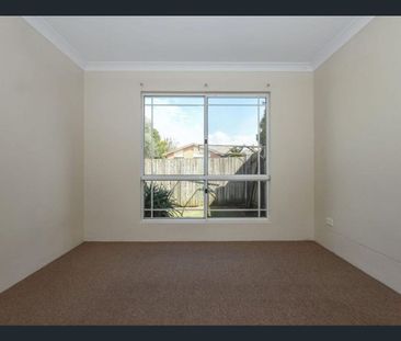 Neat & Tidy Two Bedroom Unit in Drayton - Photo 4