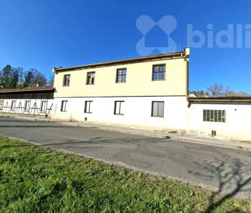 Pronájem prostorného bytu 150 m² se zahradou, Hostinné - Фото 5