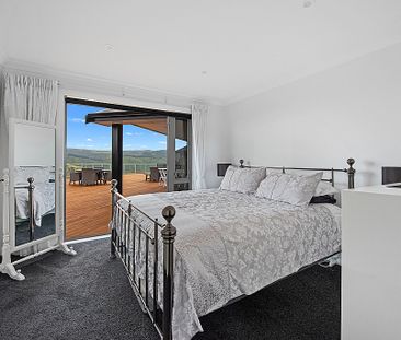 1 Mount Marua Way, Timberlea Wellington 5018 - Photo 2