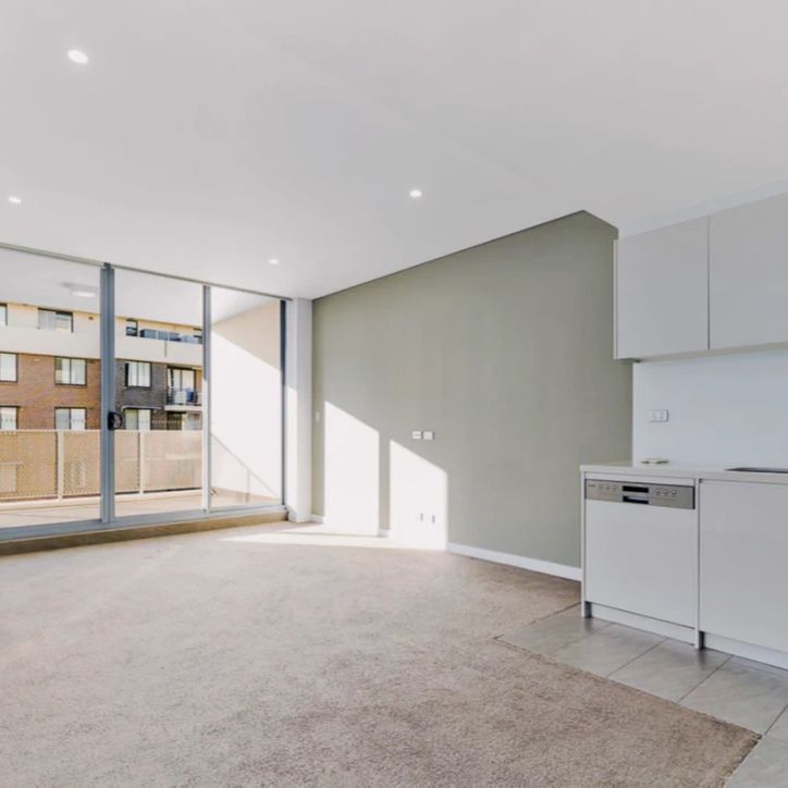 2 bed 2 bath*415 - Photo 1