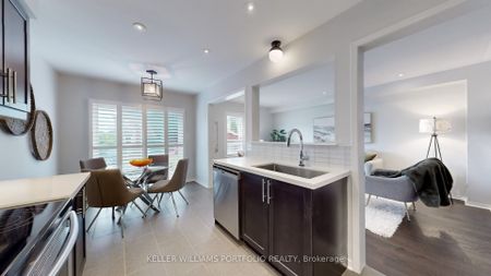 For Lease - 773 Miller Park Avenue, Bradford West Gwillimbury, Ontario - Photo 2