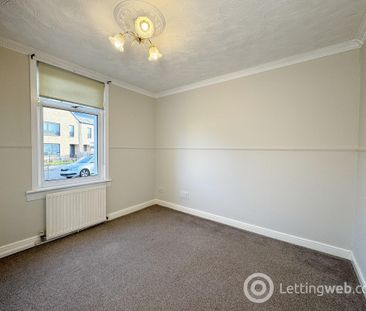 3 Bedroom Cottage to Rent - Photo 4