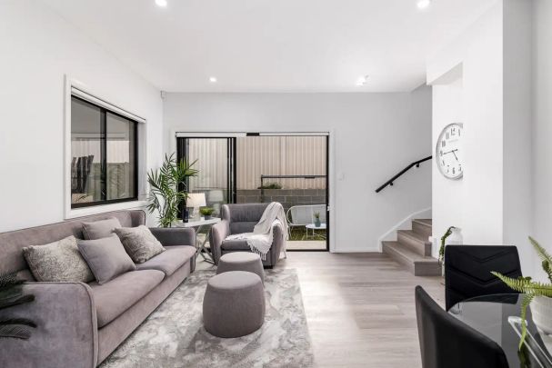 “BRAND NEW TWO BEDROOM TOWNHOUSE IN HEART OF PENRITH!!!” - Photo 1