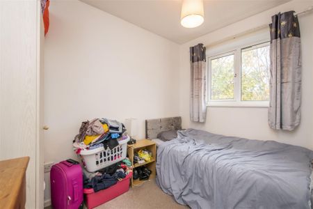 2 bed House - Semi-Detached To Let - Photo 3