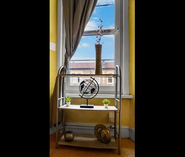 Bedsit, Waverley Road, BS6 - Photo 1