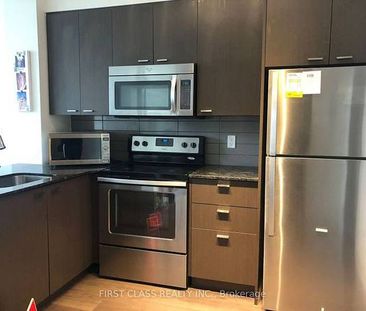 Yonge/Sheppard-Luxurious convenient 1Bdrm+Den 1 Bathrm. - Photo 2