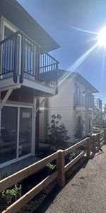 Studio Apartment at 995 England Ave - Photo 4