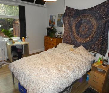 3 bedroom terraced house to rent - Photo 6