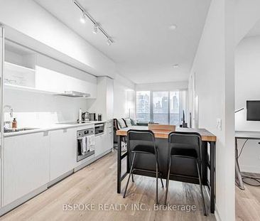 1+1 Bedroom, 1 Bathroom - Sugar Wharf Condos - Photo 1