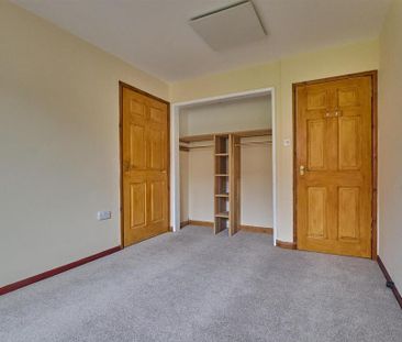 2 bedroom bungalow to rent - Photo 3