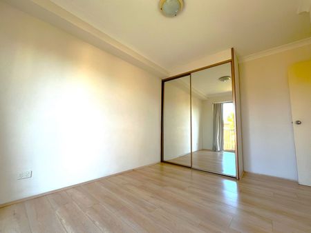 6/158-160A Harrow Road, Kogarah, NSW 2217 - Photo 3