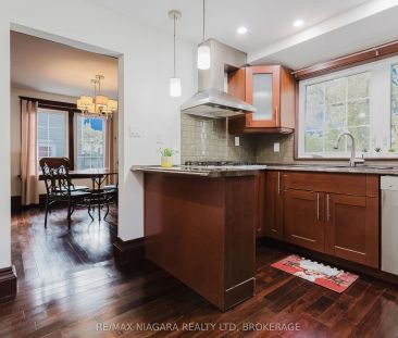 4765 Second Avenue #UPPER UNIT - Photo 6