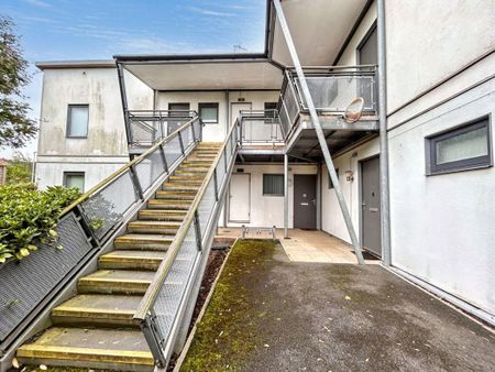 2 bed apartment to rent in NE10 - Photo 5