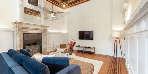 Appartement te huur in Sint-Gillis voor € 5.300 met 3 slaapkamers - Photo 1