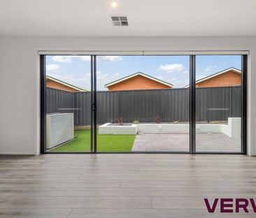 STUNNING FOUR BEDROOM HOME - Photo 1