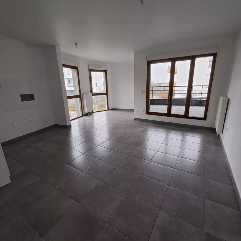 Location appartement T3 67.90m² à Reims (51100) - Photo 1