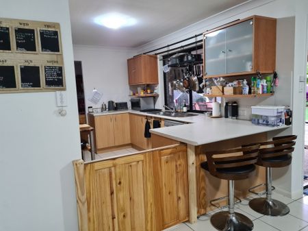 Upper Coomera - Photo 4