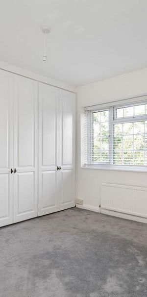 4 bedroom property to rent - Photo 1