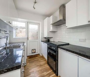 Pond Close, Winchmore Hill, Amersham, HP7 - Photo 6