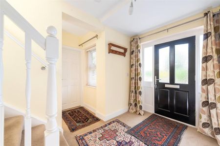 4 bedroom semi-detached house to rent - Photo 3
