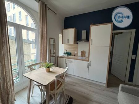 Location Appartement 2 pièces 22m² NICE 06000 - Photo 4