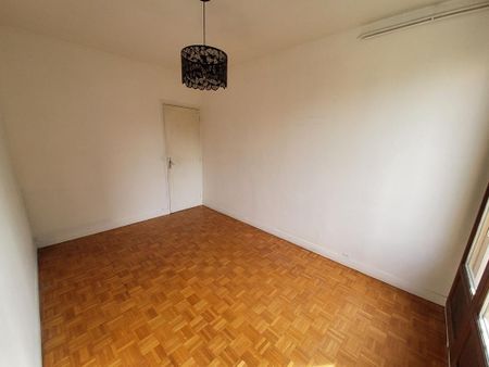 Location Appartement 3 pièces 59m² LIVRY GARGAN 93190 - Photo 4