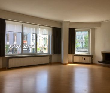Hoekappartement in Harmoniewijk - Photo 1