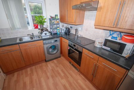 1 bedroom apartment to rent - Photo 5