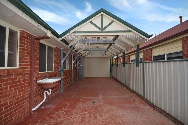 18 Goldentree Drive, Chirnside Park - Photo 1