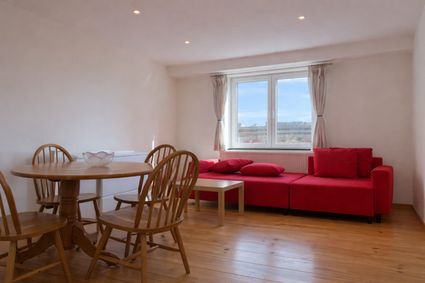 Appartement te huur - Photo 1