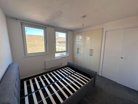 4 bedroom terraced house to rent - Photo 4