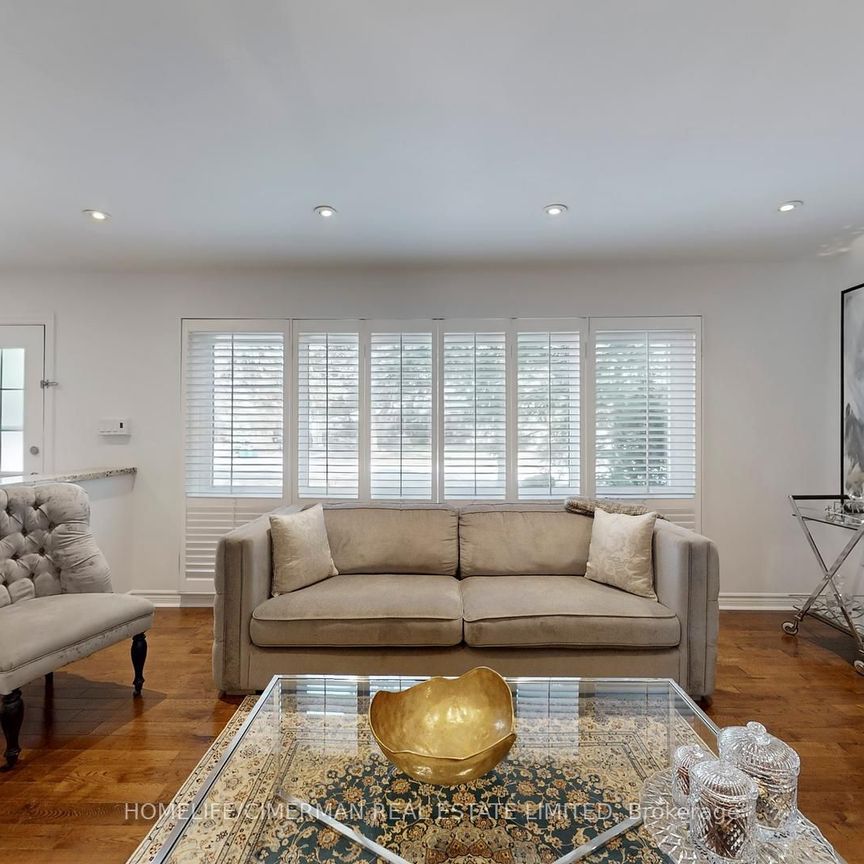 For Lease - 386 Kerrybrook Drive, Richmond Hill, Ontario - Photo 1